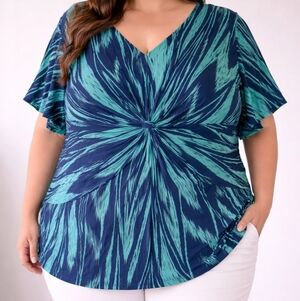 Daisy Fuentes Blue and Green Patterned Top